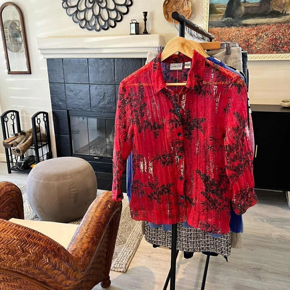 Chicos Blouse Womens SZ 1 / M Red, Black & White Floral Bamboo Print Linen Blend - Picture 14 of 15